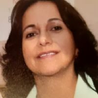Gloria Castro