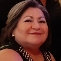 Profile picture for user Roxana_Valencia