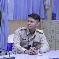 Profile picture for user Weerapong_Tah