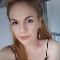 Profile picture for user LaviniaMares