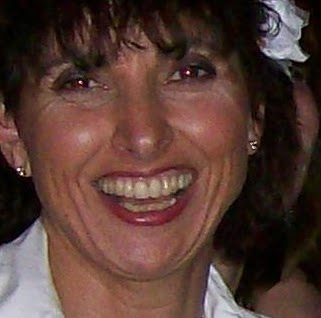 Profile picture for user AdrianaCa