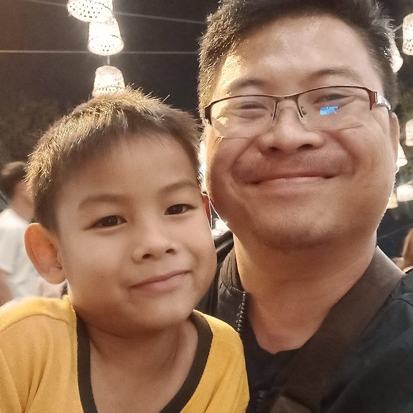 Profile picture for user bunditk1985