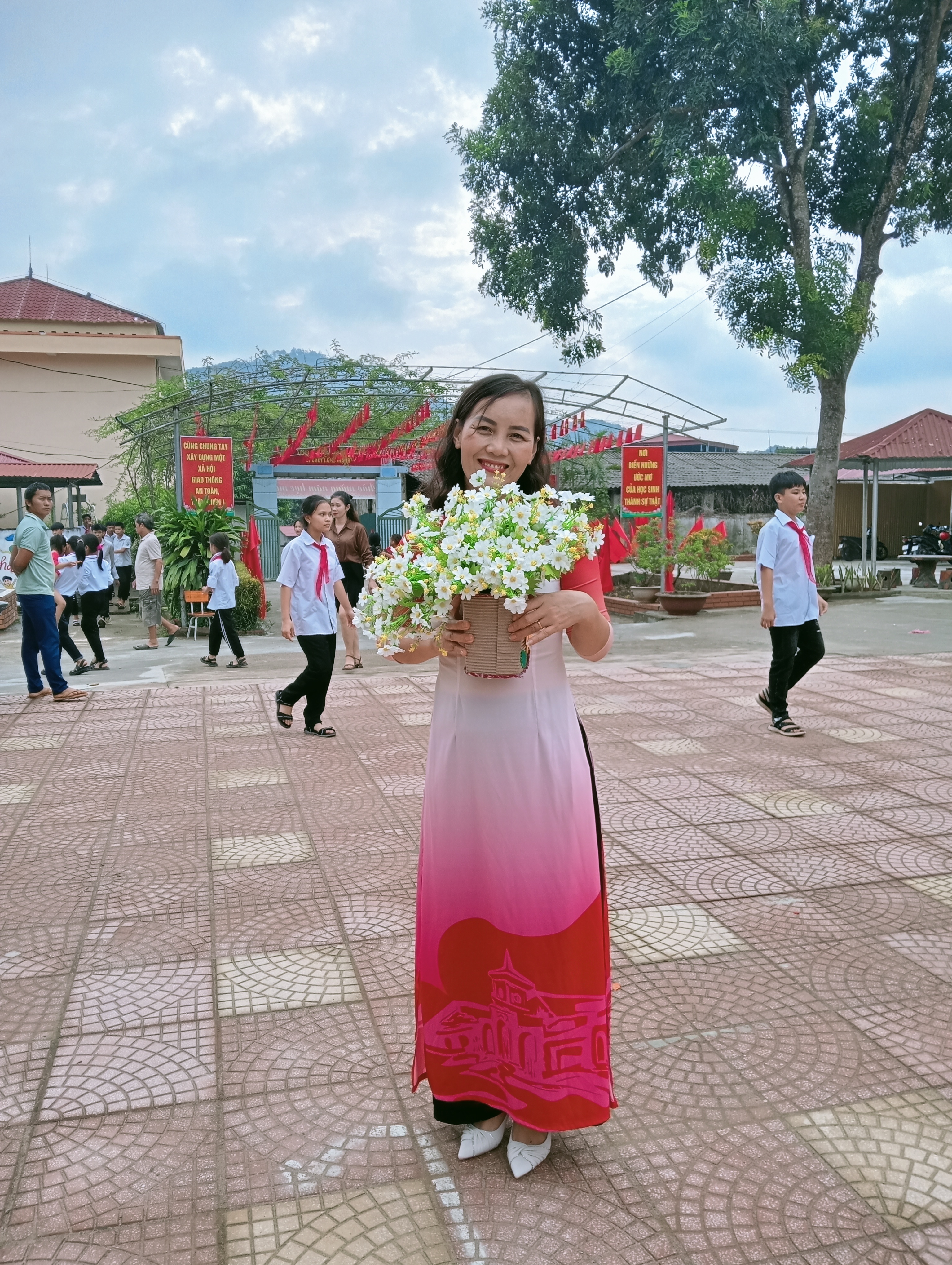 Profile picture for user viethanglove