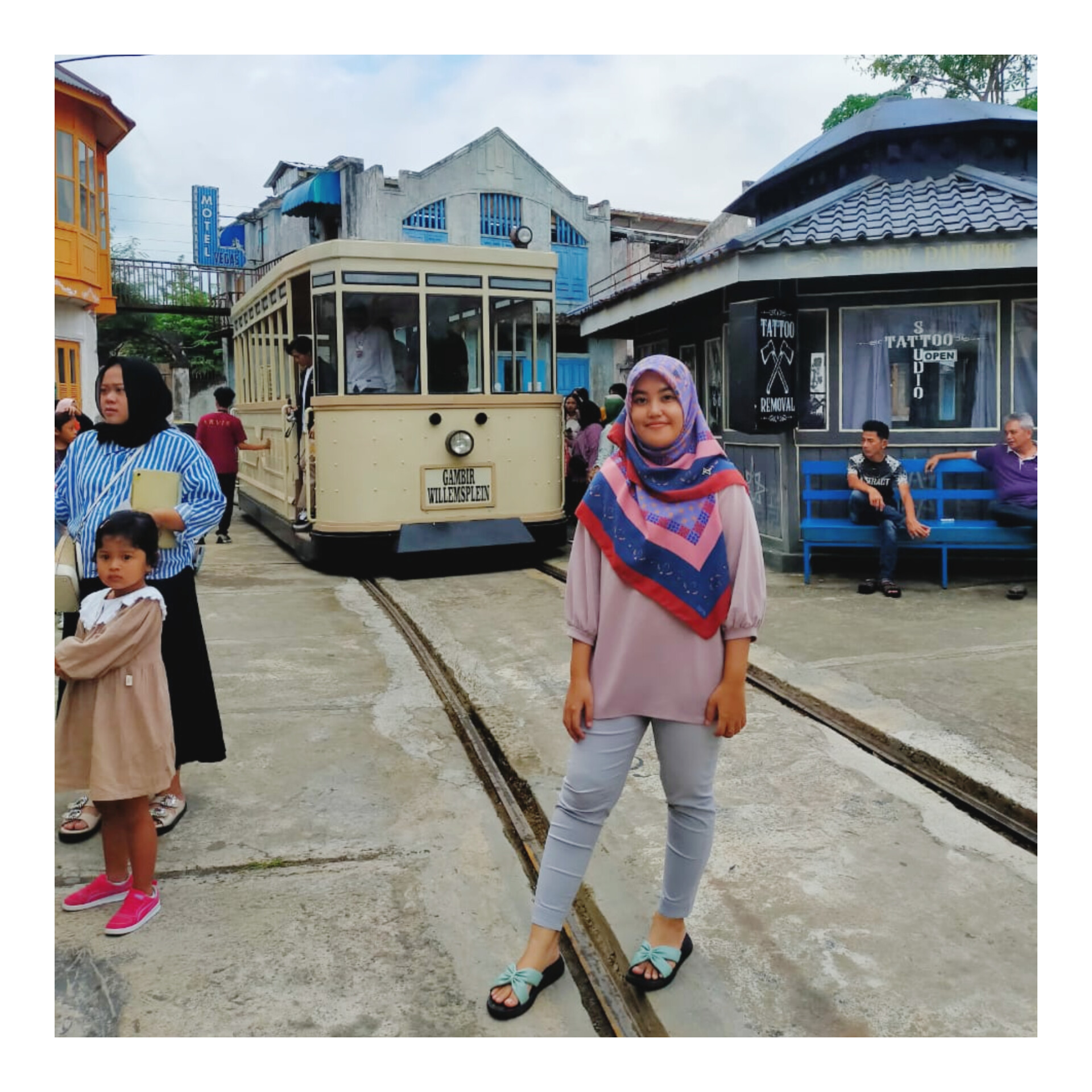 Profile picture for user Lenty Canina Fairuza