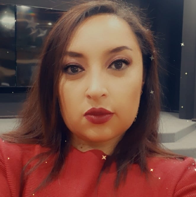 Profile picture for user VeronicaApolo