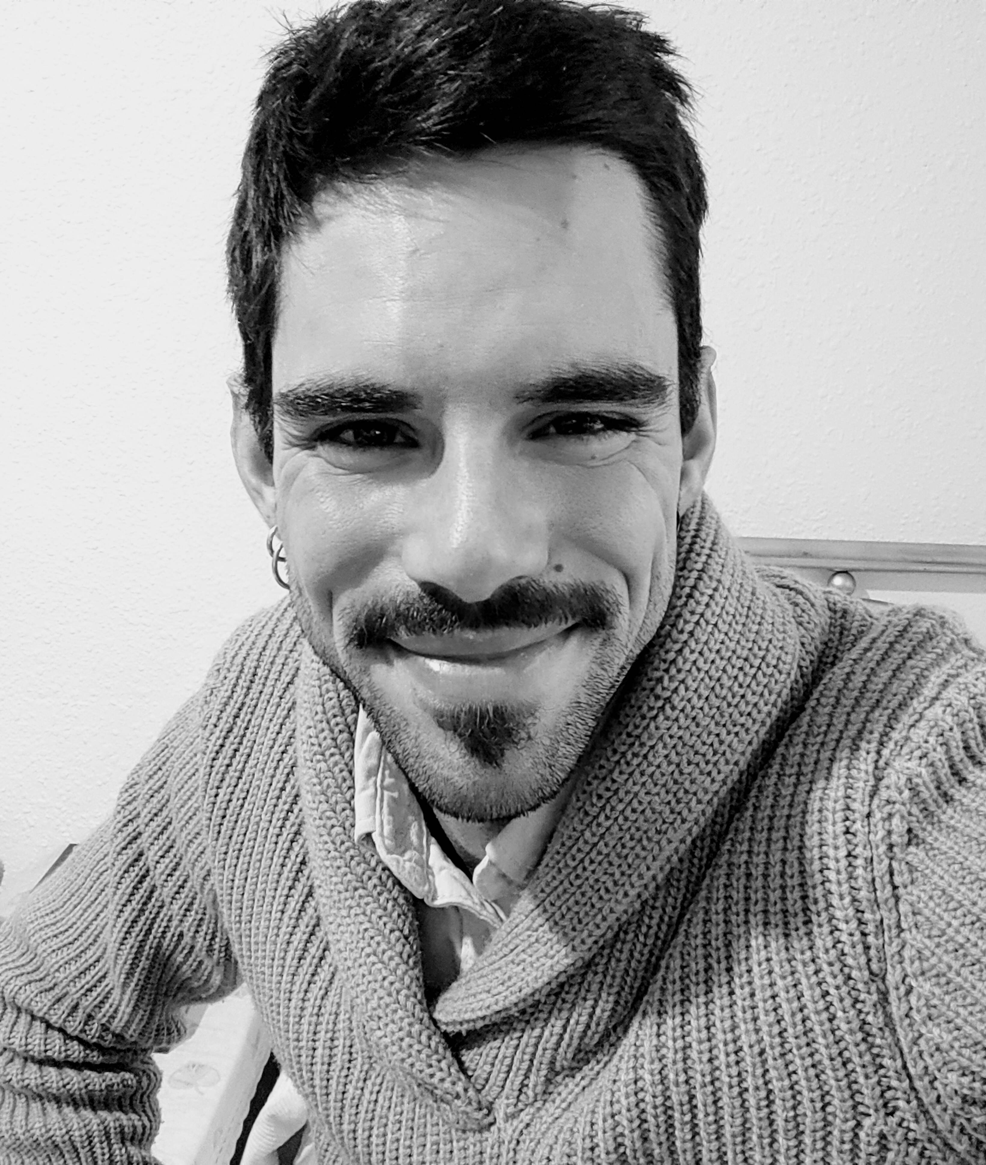 Profile picture for user Adrian_Garcia_Fernandez