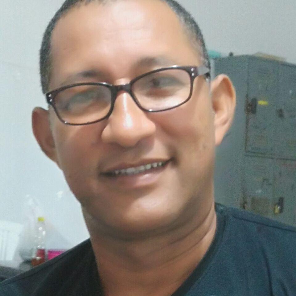 Profile picture for user victorsarmiento