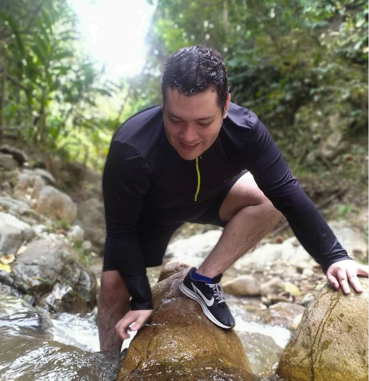 Profile picture for user JoseAndresX