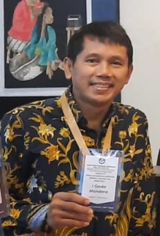 Profile picture for user menderaigede