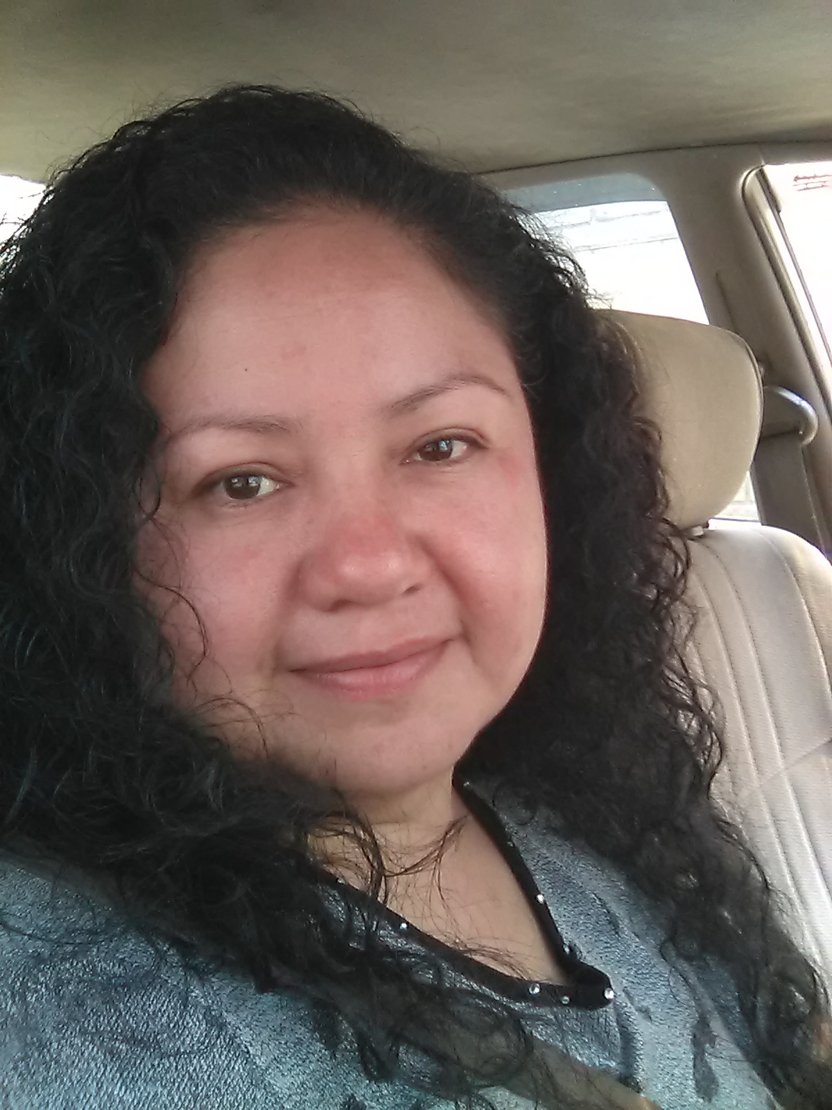 Profile picture for user Zaira46