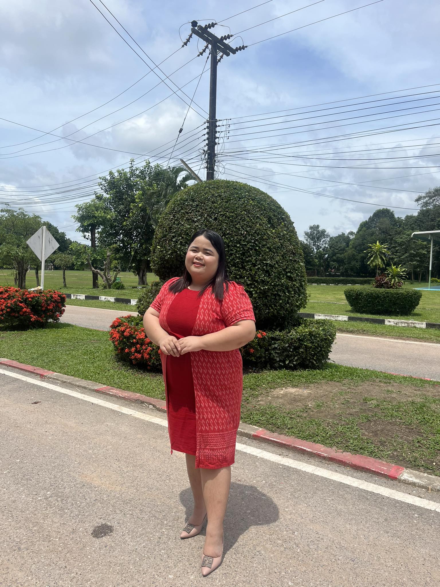 Profile picture for user KruAphiradee