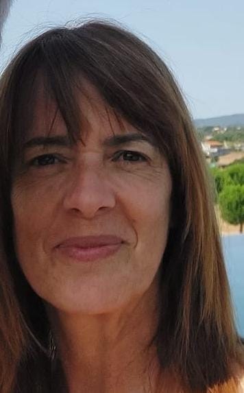 Profile picture for user rosaalmeid