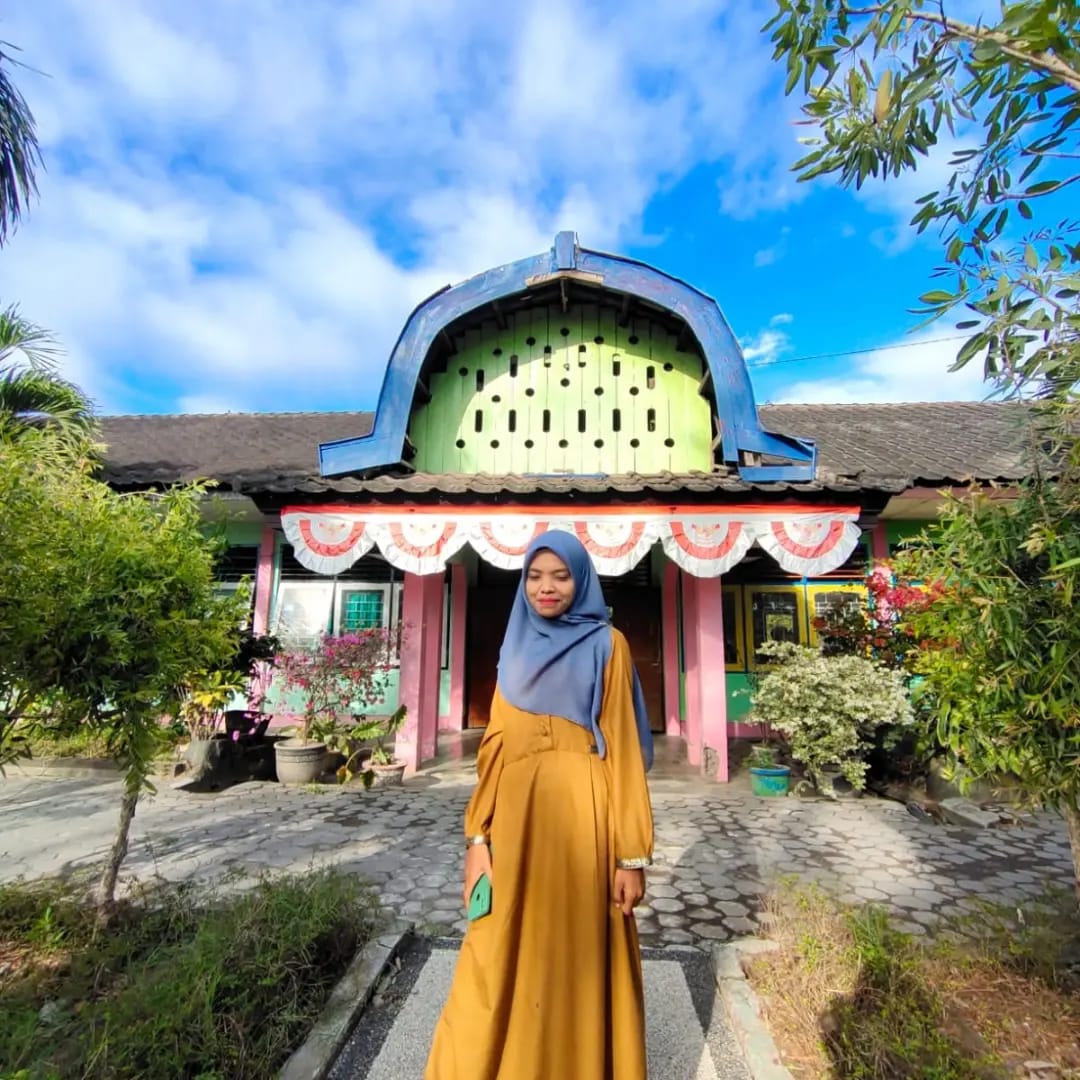 Profile picture for user kusendangmariana