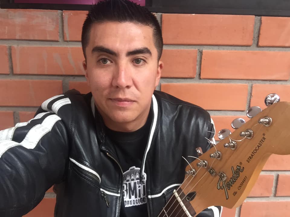 Profile picture for user Candrade82