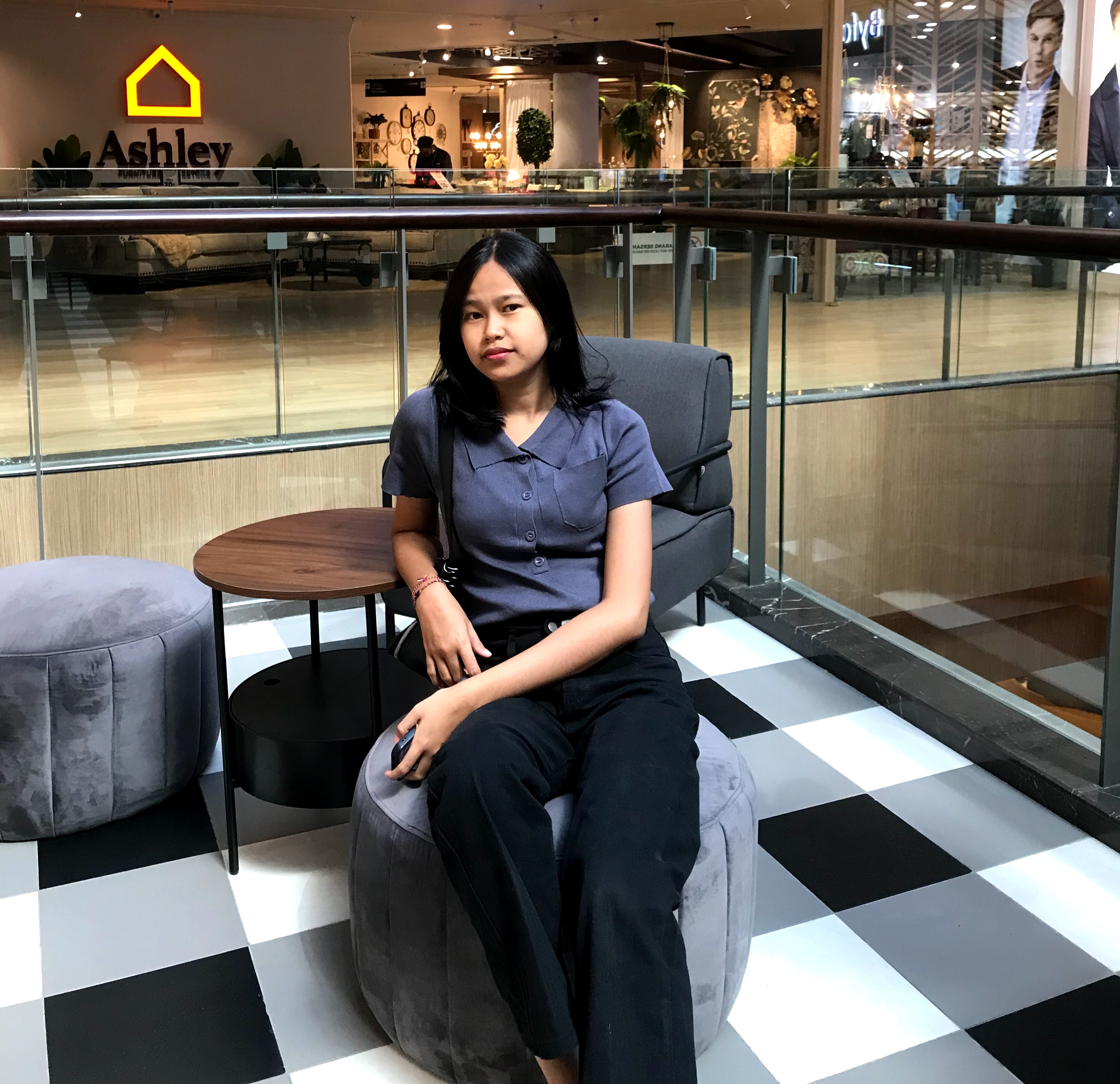 Profile picture for user KomangAnggun25_