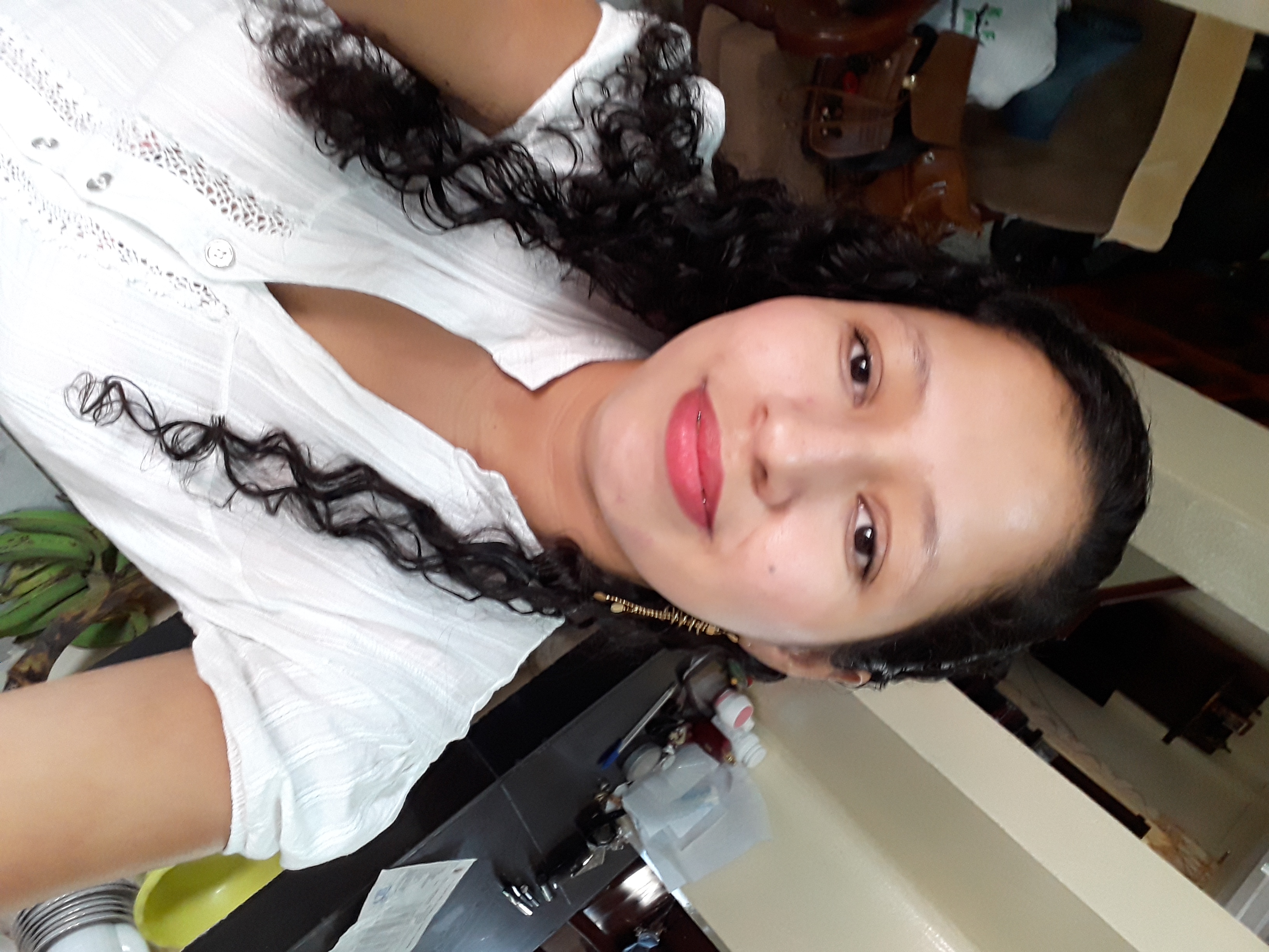 Profile picture for user elviraimoreira92