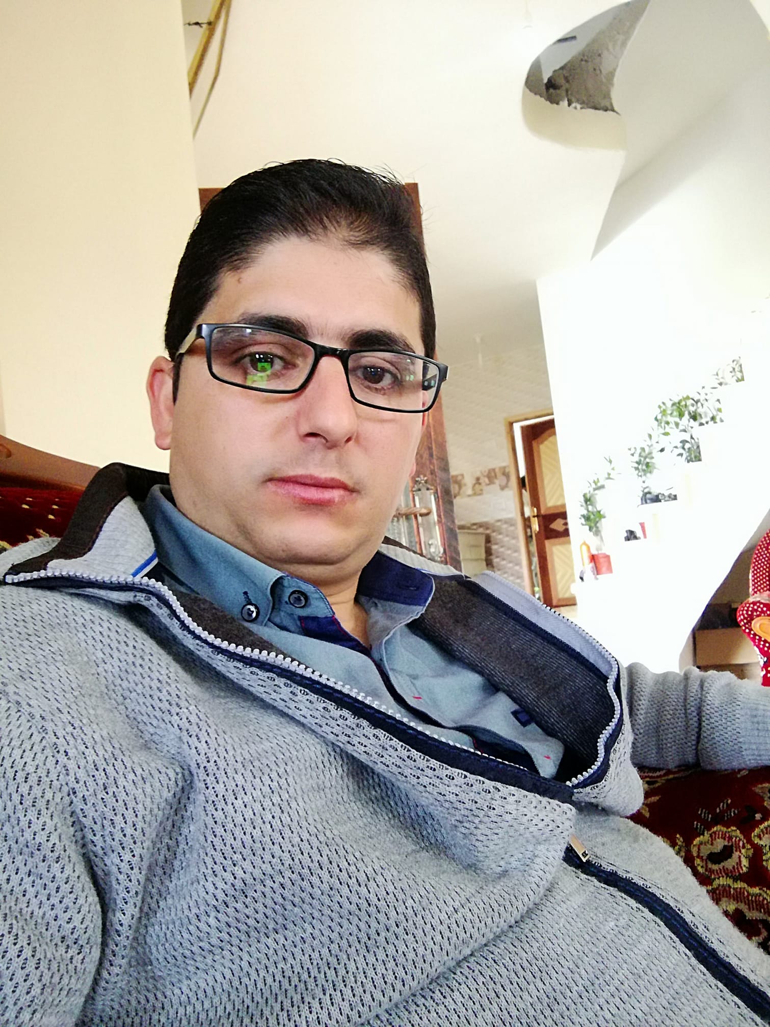 Profile picture for user Saqer_Atawneh