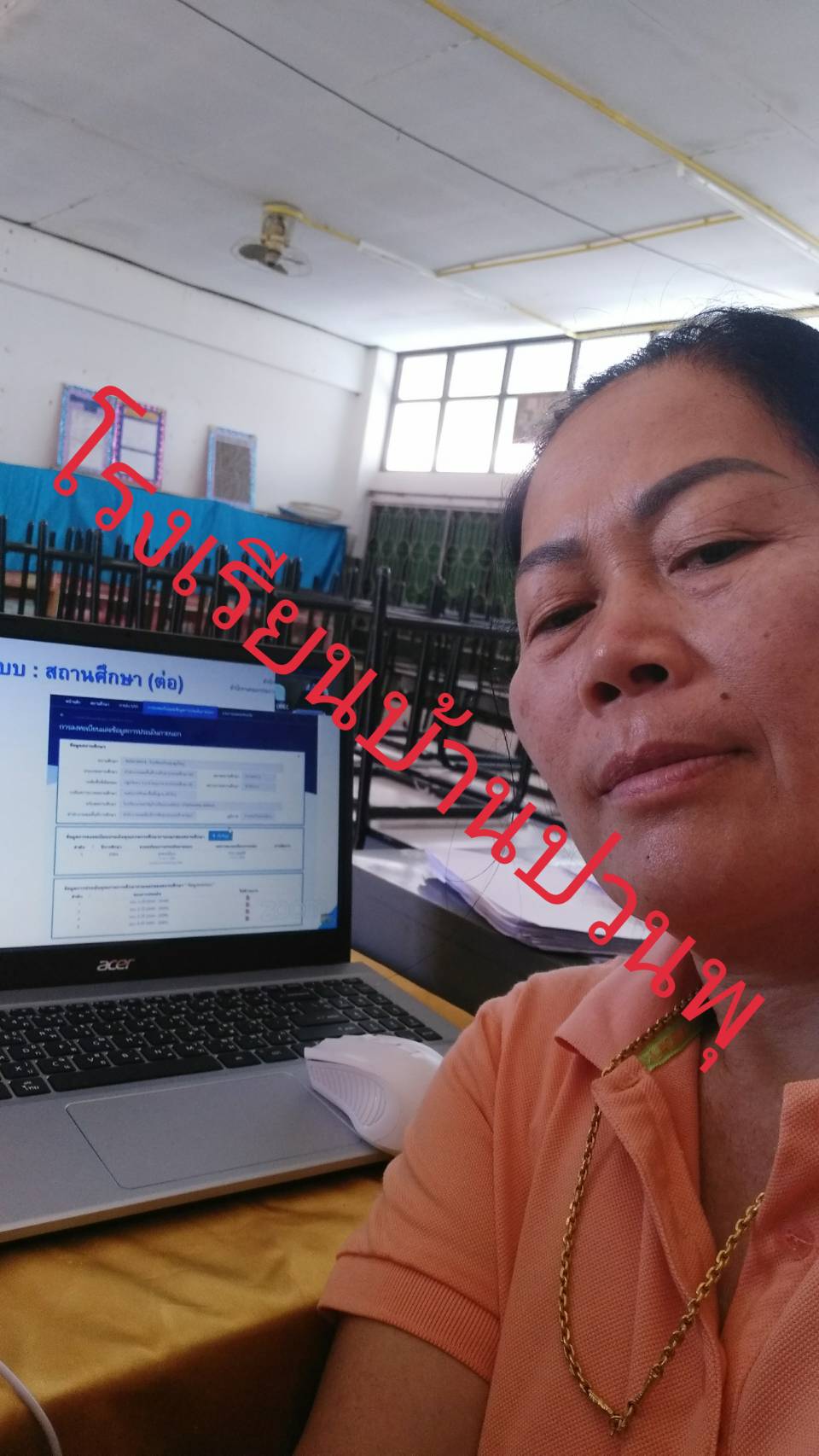 Profile picture for user panathalanggon