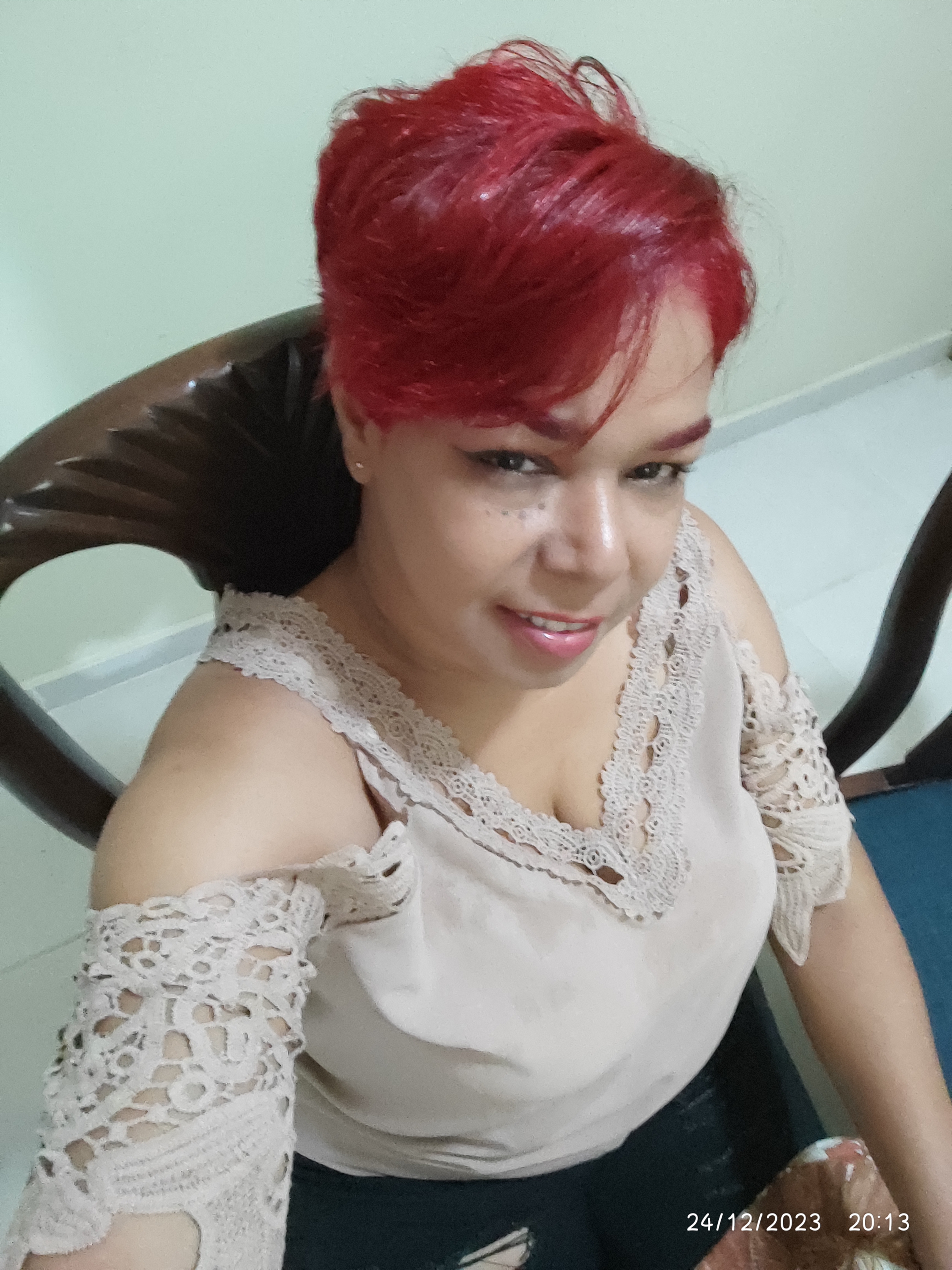 Profile picture for user misacheli