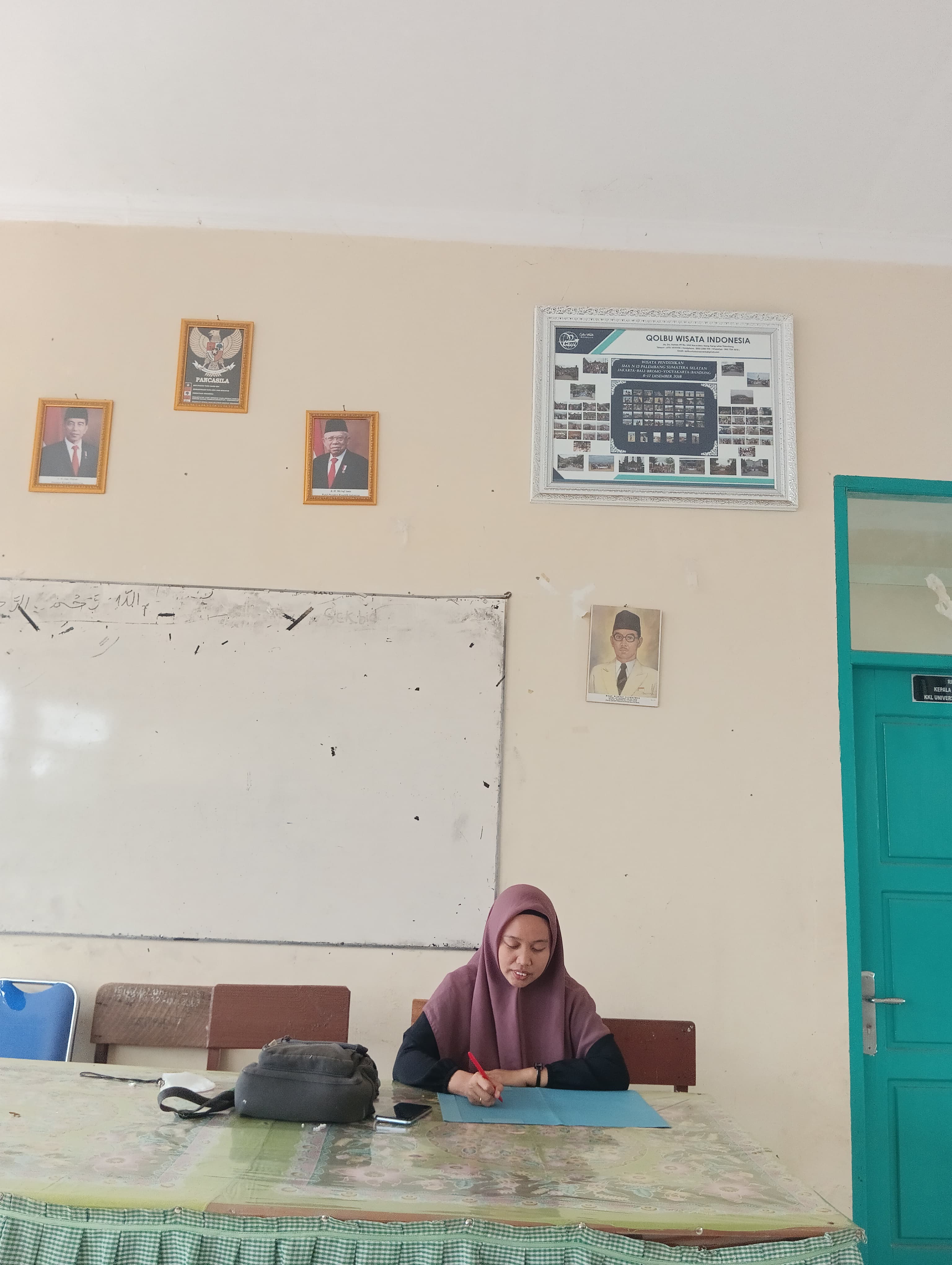 Profile picture for user TriLestari123