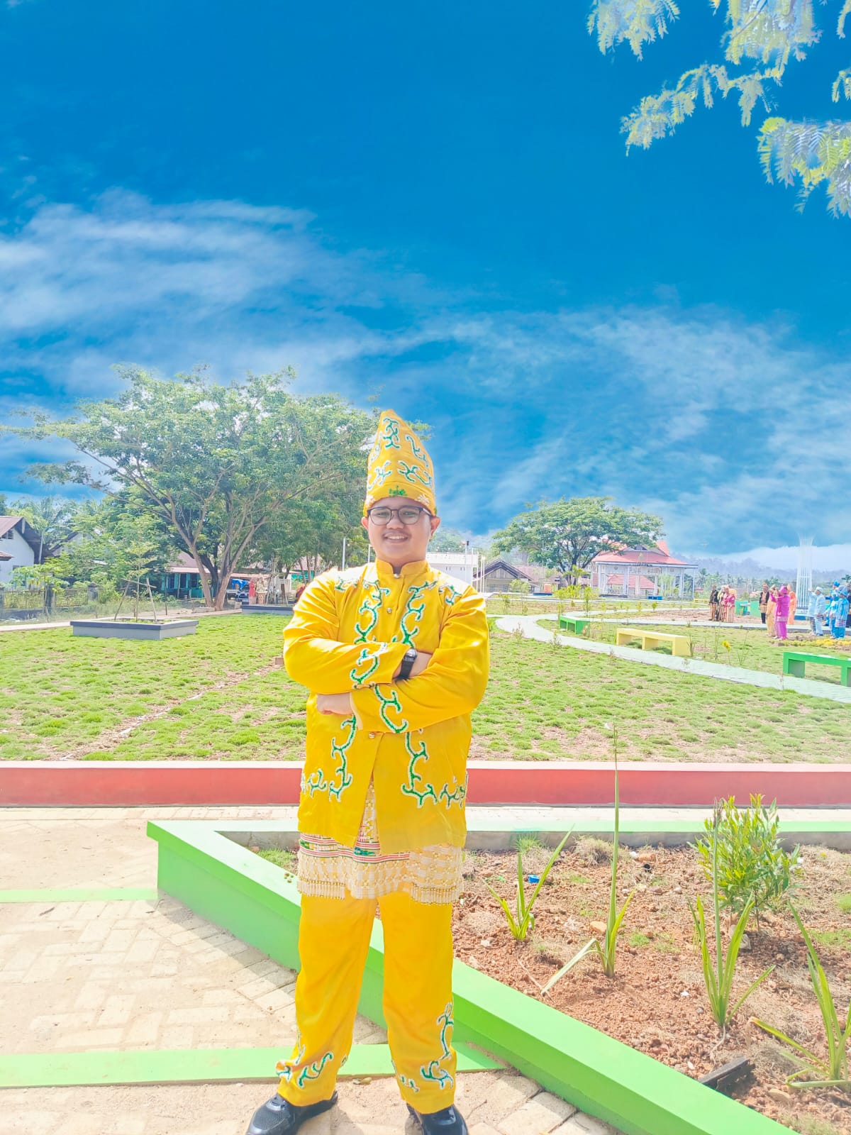 Profile picture for user Mr_Fadlianumerta