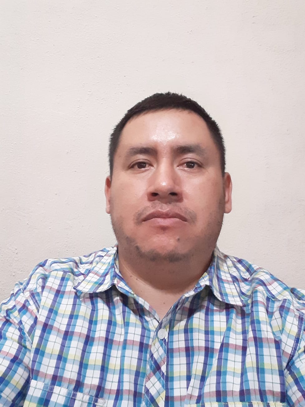 Profile picture for user marco_urgiles