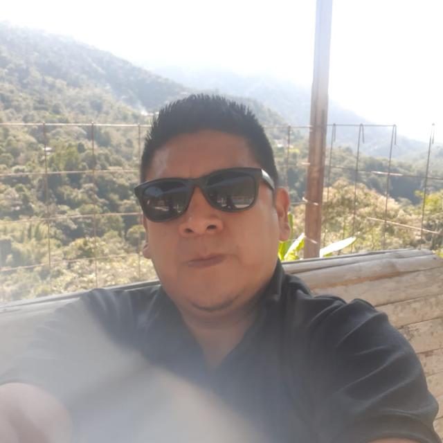 Profile picture for user luis78edu