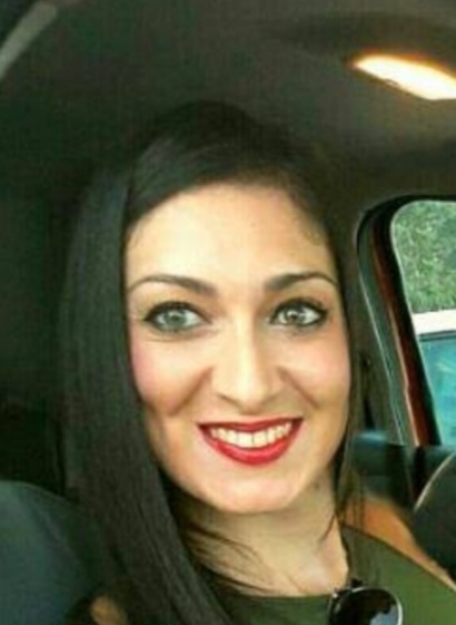 Profile picture for user MariquillaRZ