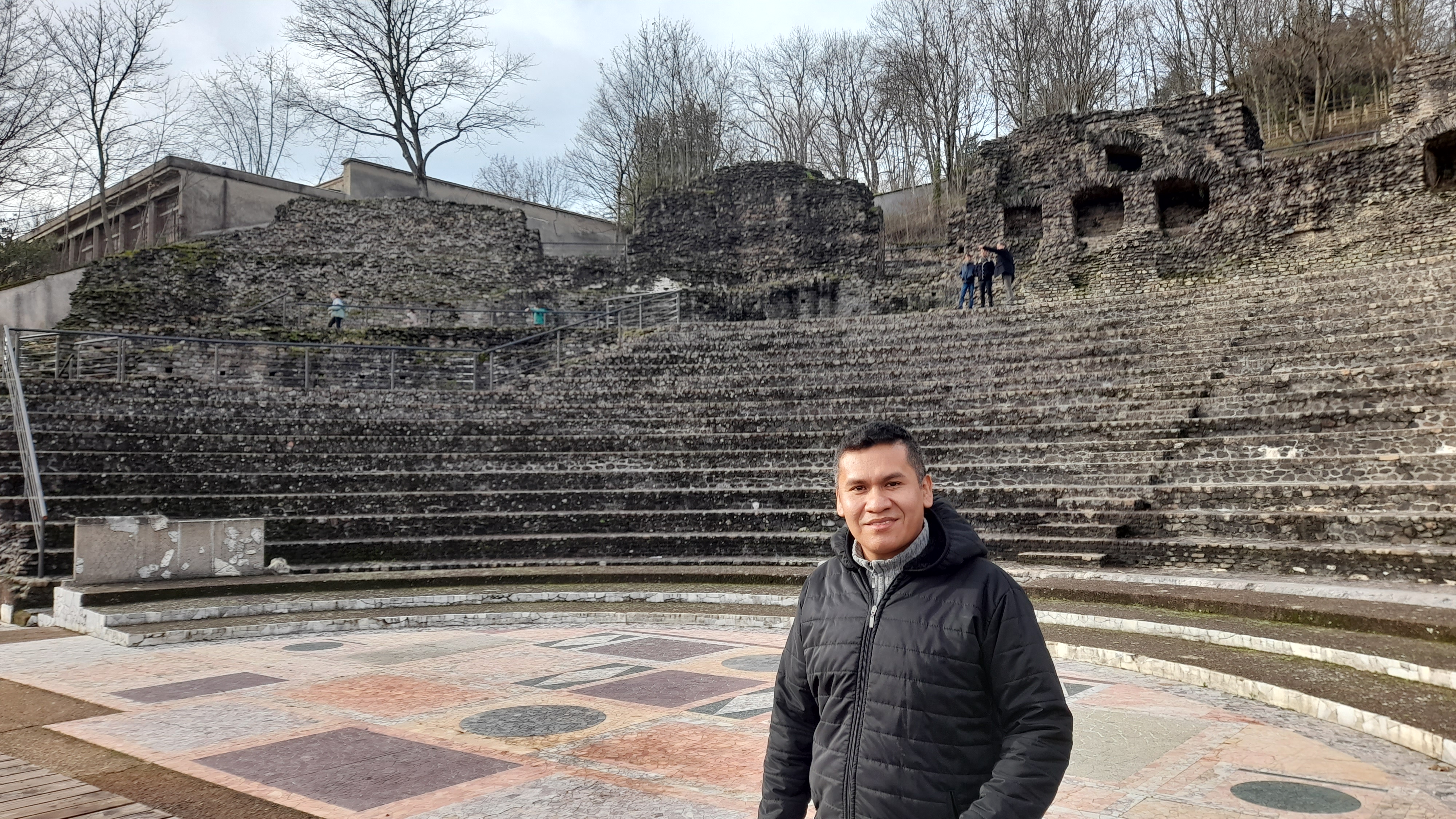 Profile picture for user Mikito