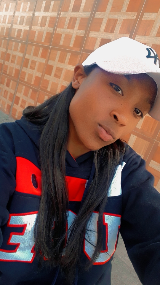 Profile picture for user carla2805domenica