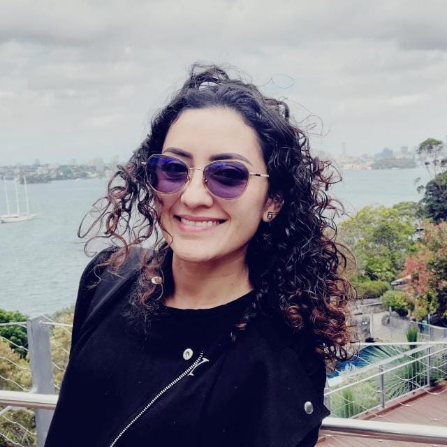 Profile picture for user yulygonza86