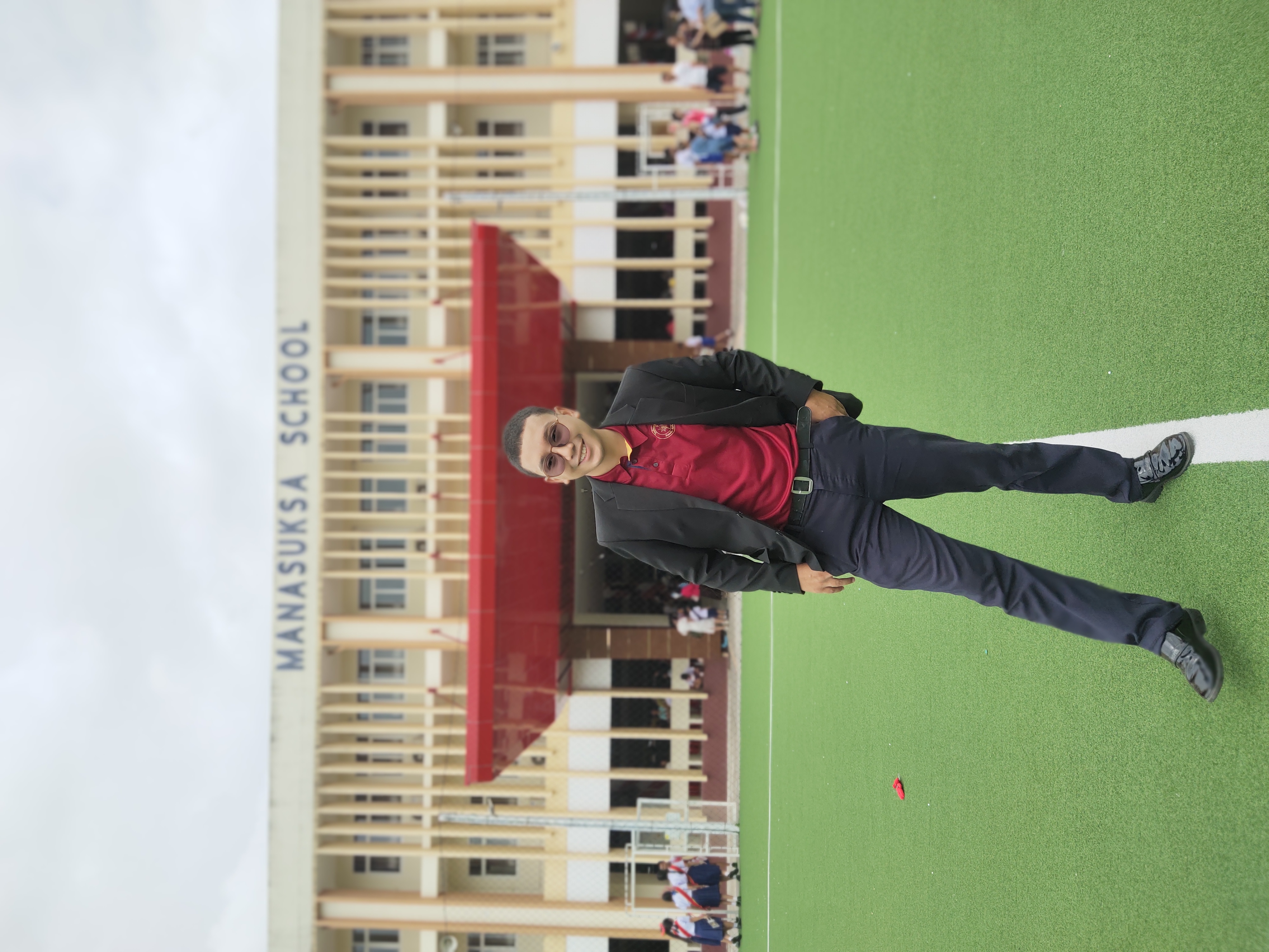 Profile picture for user Nattavut44