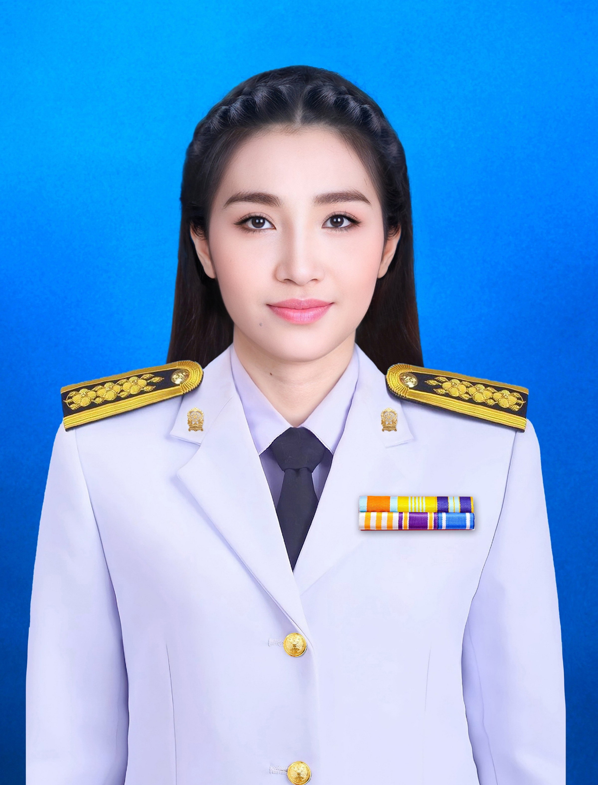 Profile picture for user Nipathonghom