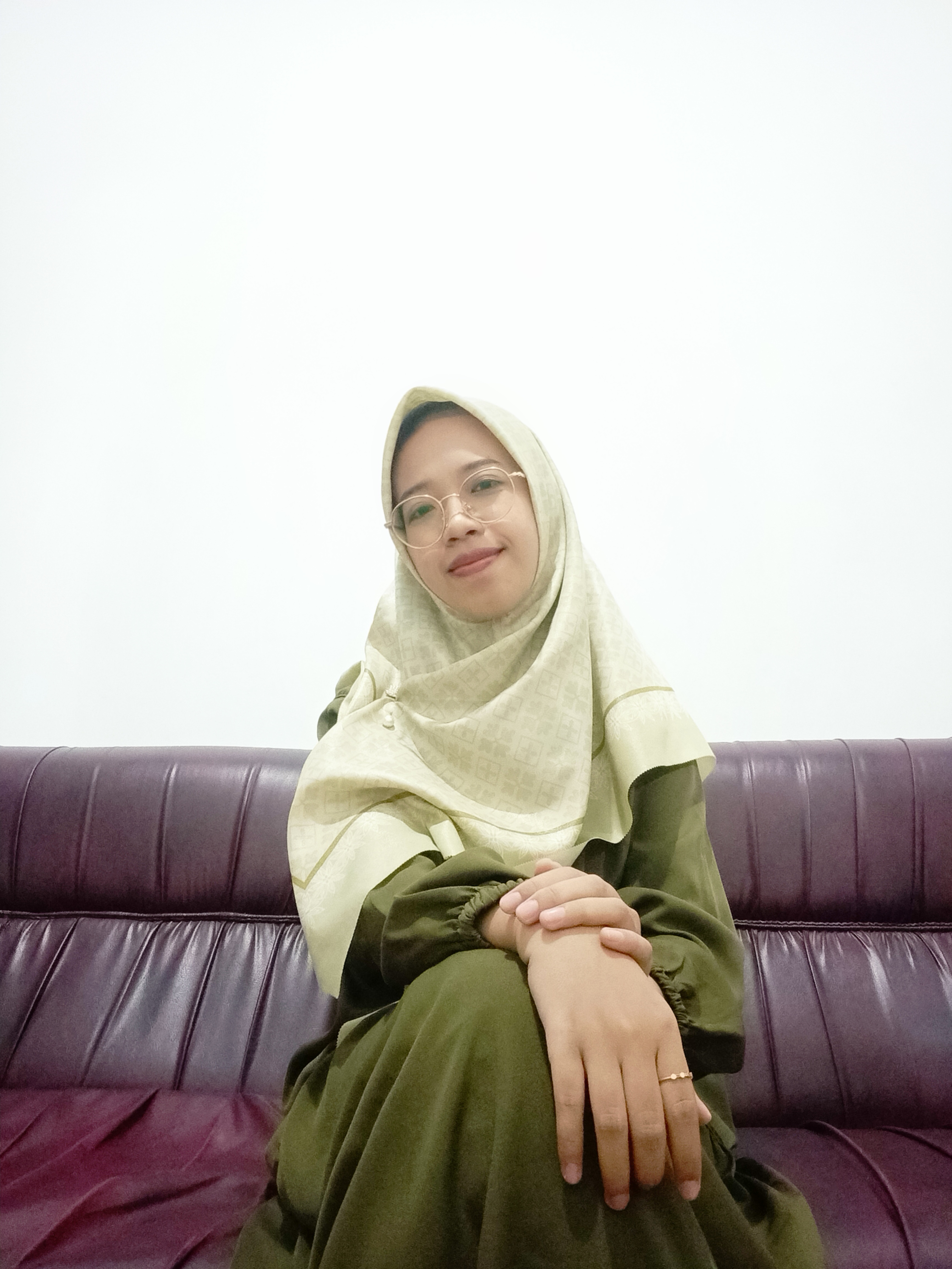 Profile picture for user AyuNurkholifah_07