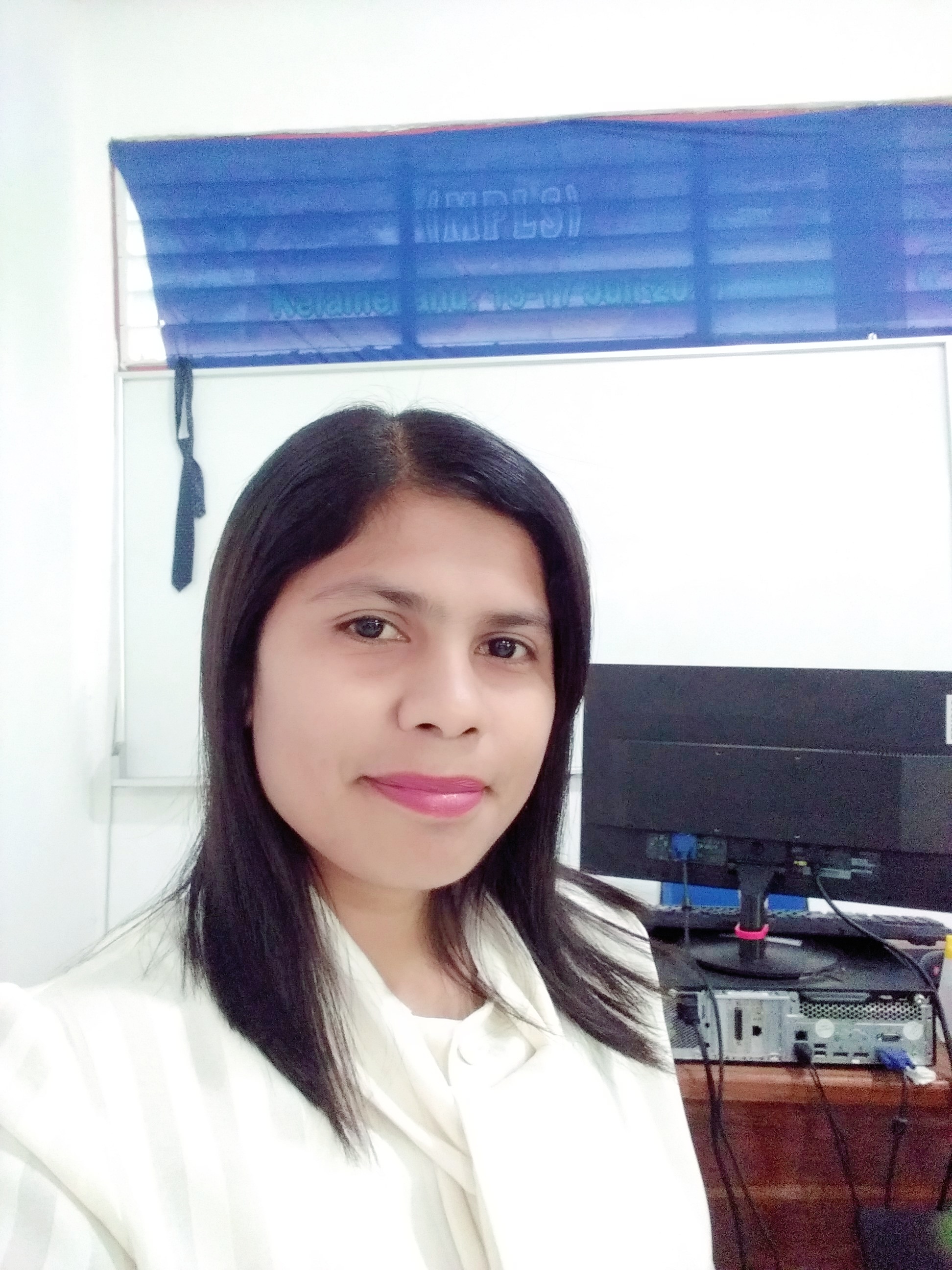 Profile picture for user dinatasuib