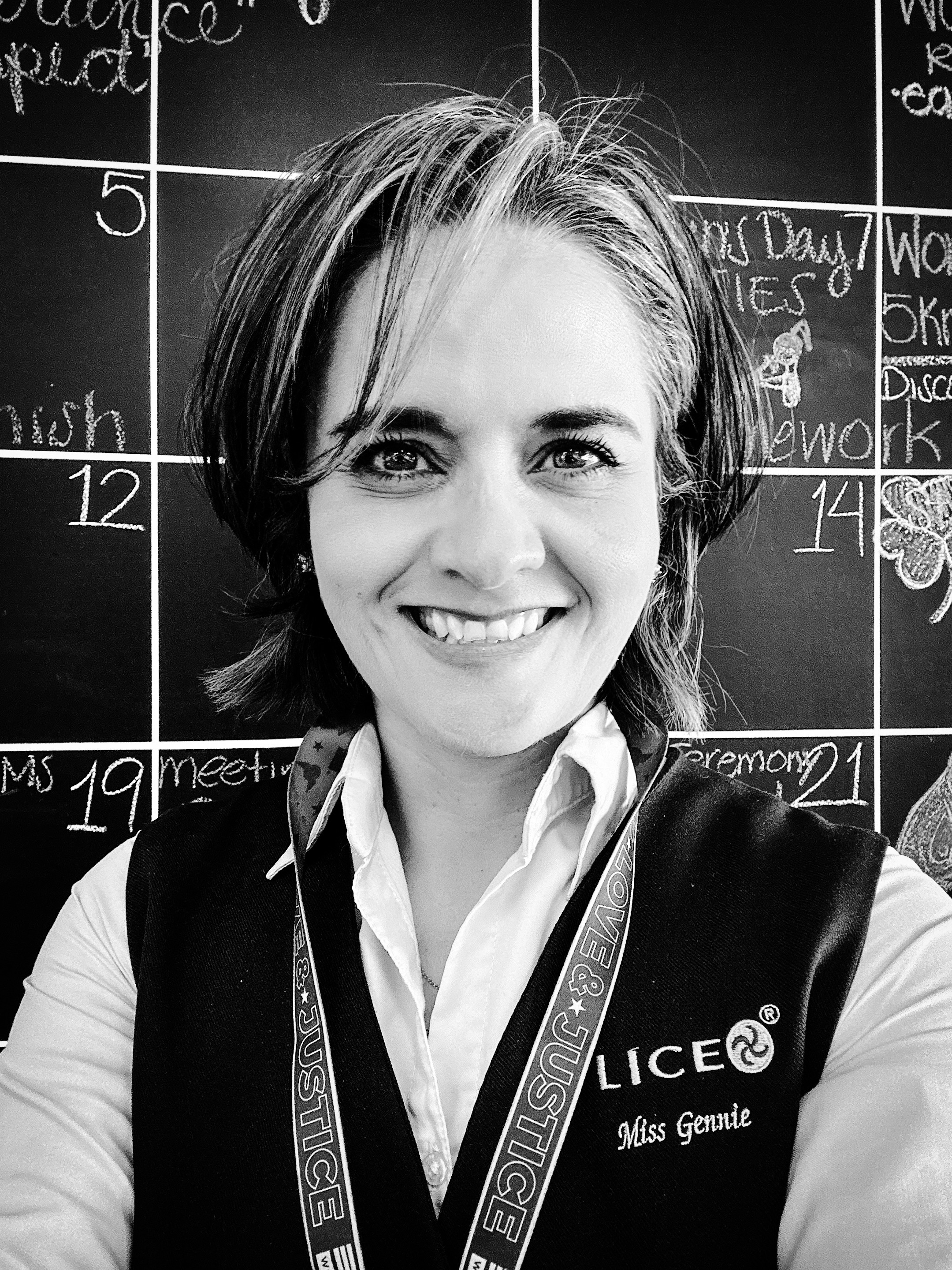 Profile picture for user gennielopez