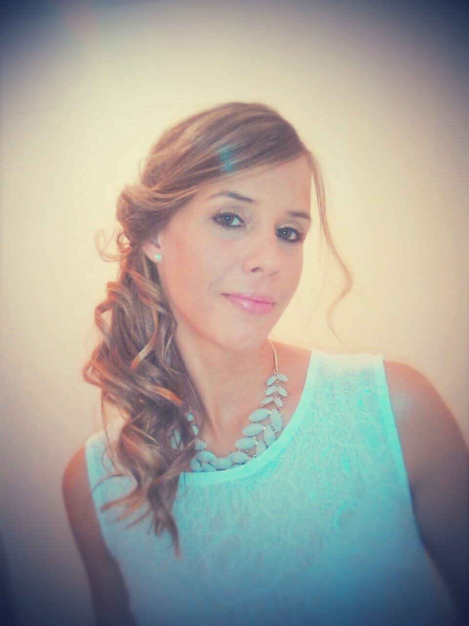 Profile picture for user V4N3