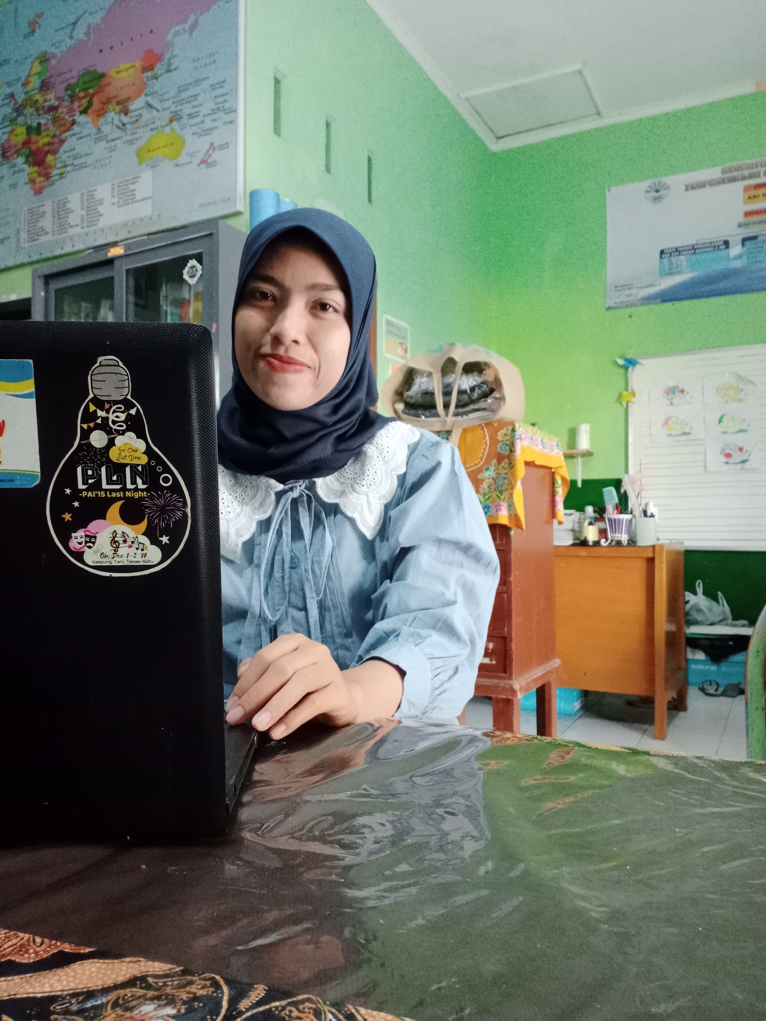 Profile picture for user YuyunRohmawati