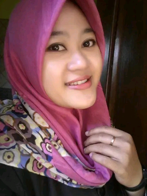 Profile picture for user febriana3293