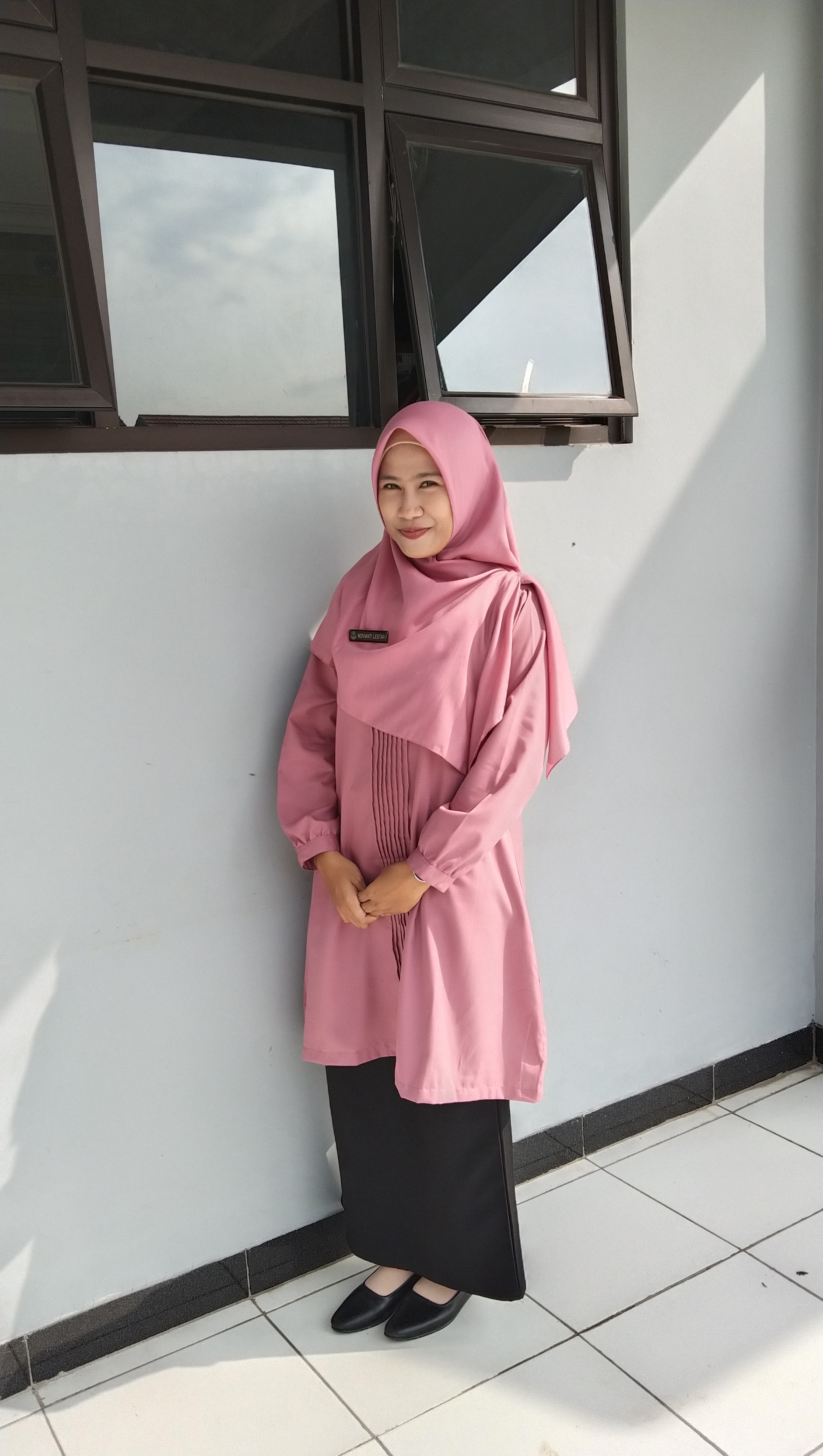 Profile picture for user noviantilstr_