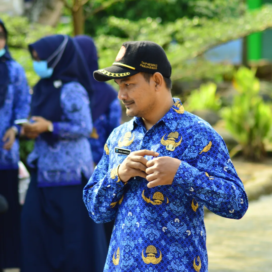 Profile picture for user AkangHarize