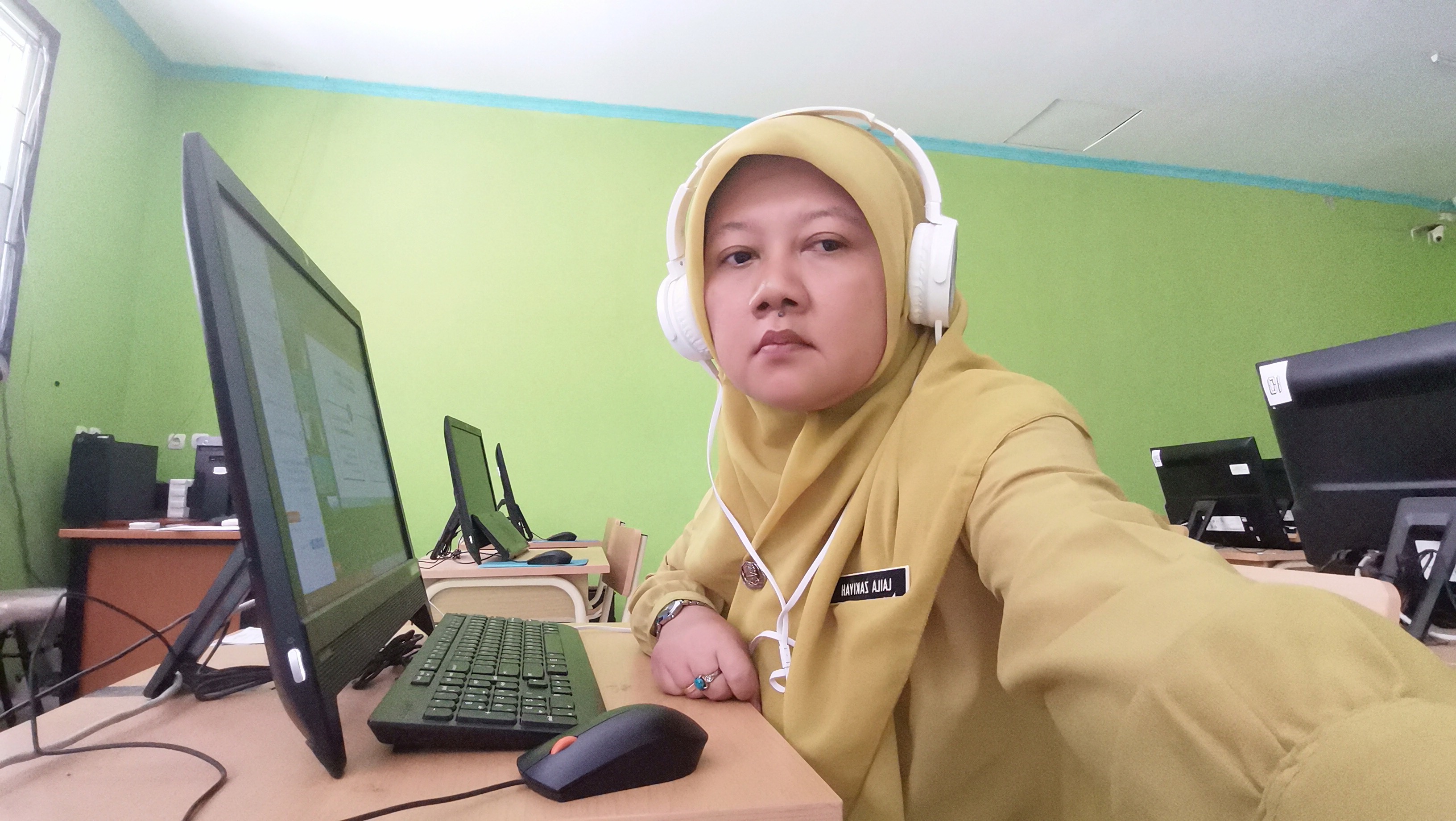 Profile picture for user Elzeths