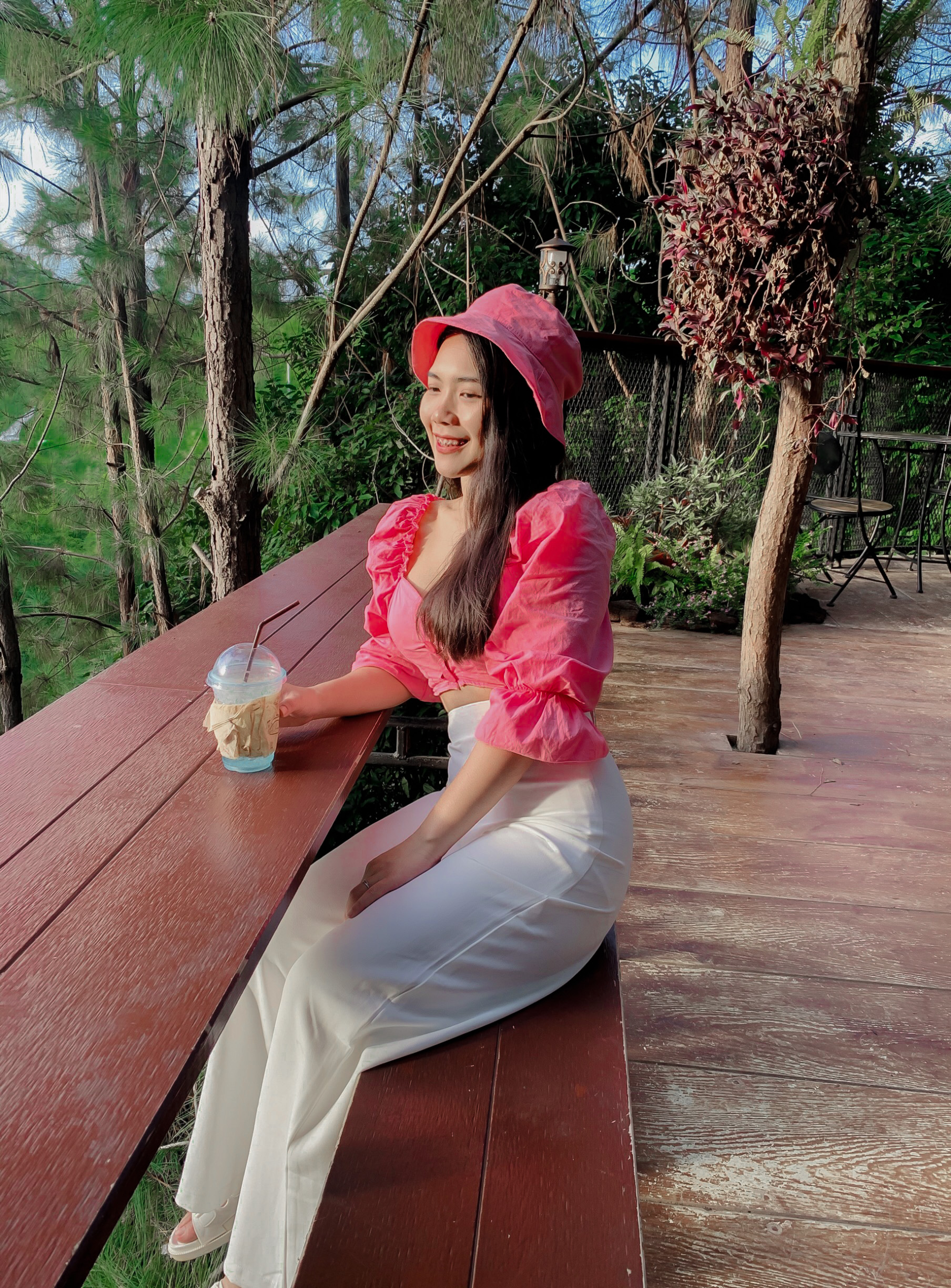 Profile picture for user AunAun