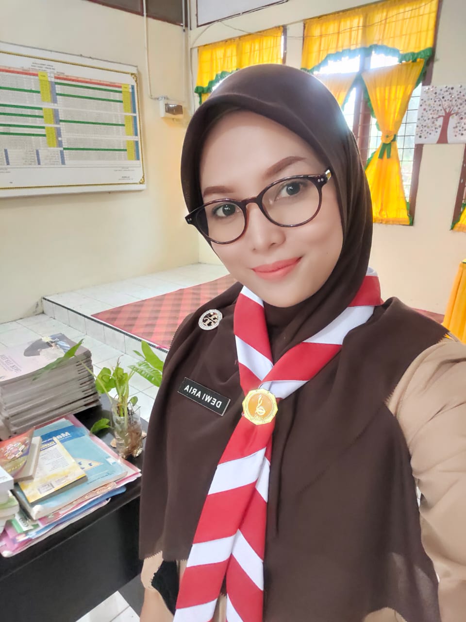 Profile picture for user dewiaria71