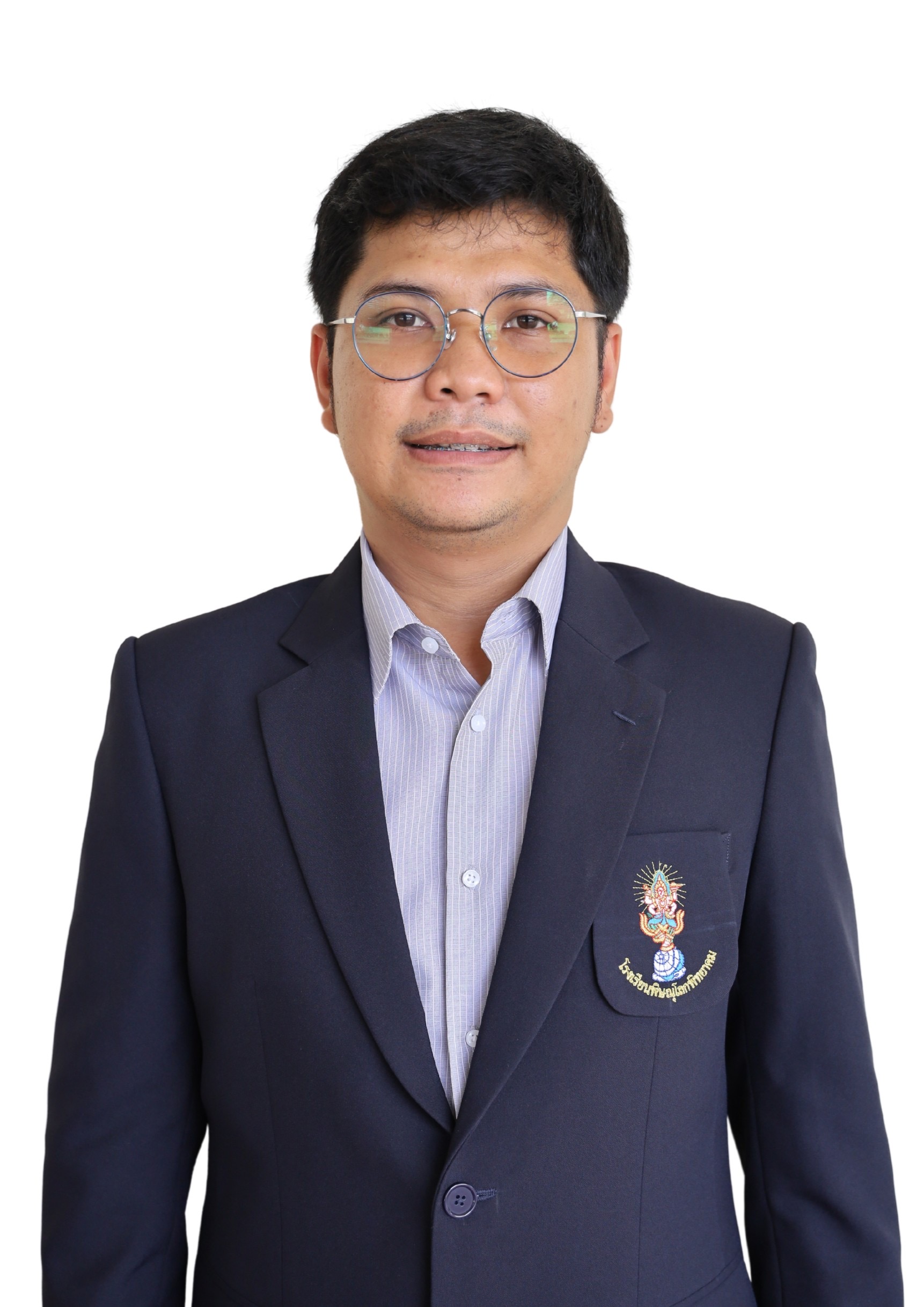 Profile picture for user birdsittipon