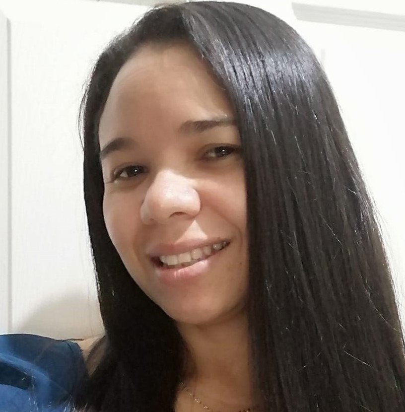 Profile picture for user Lucia_Ventura