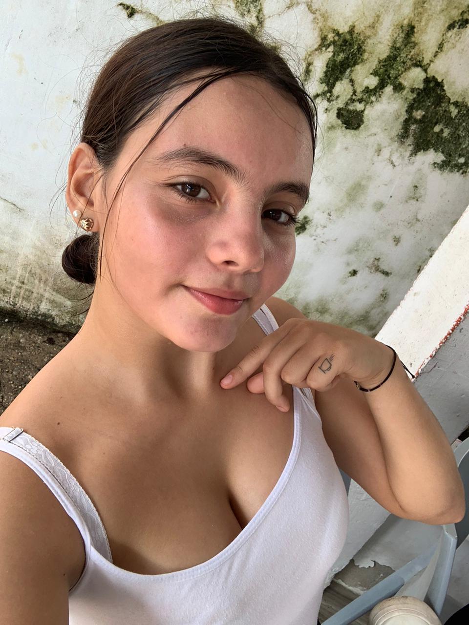 Profile picture for user Daniela-44