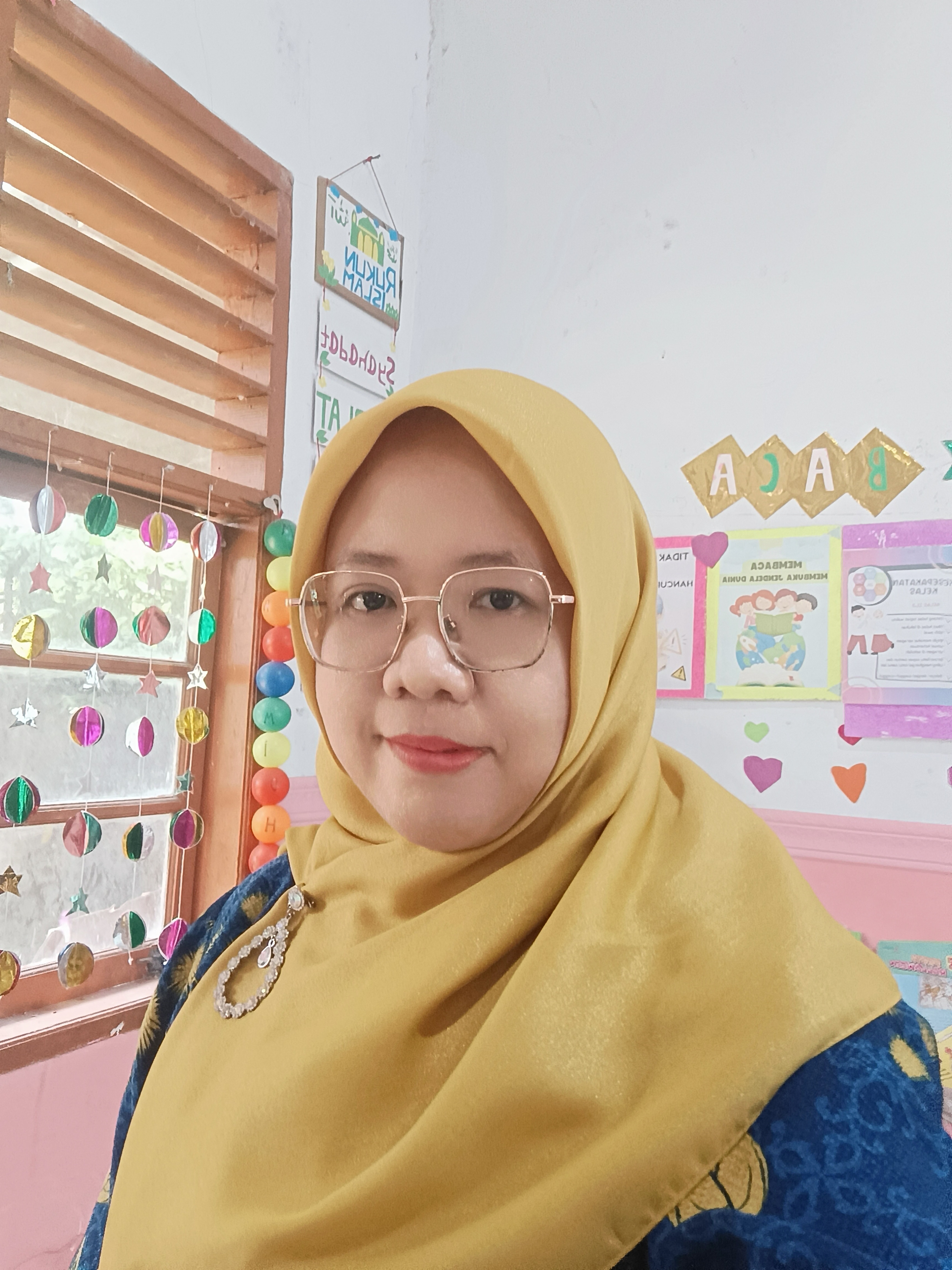 Profile picture for user windarani09