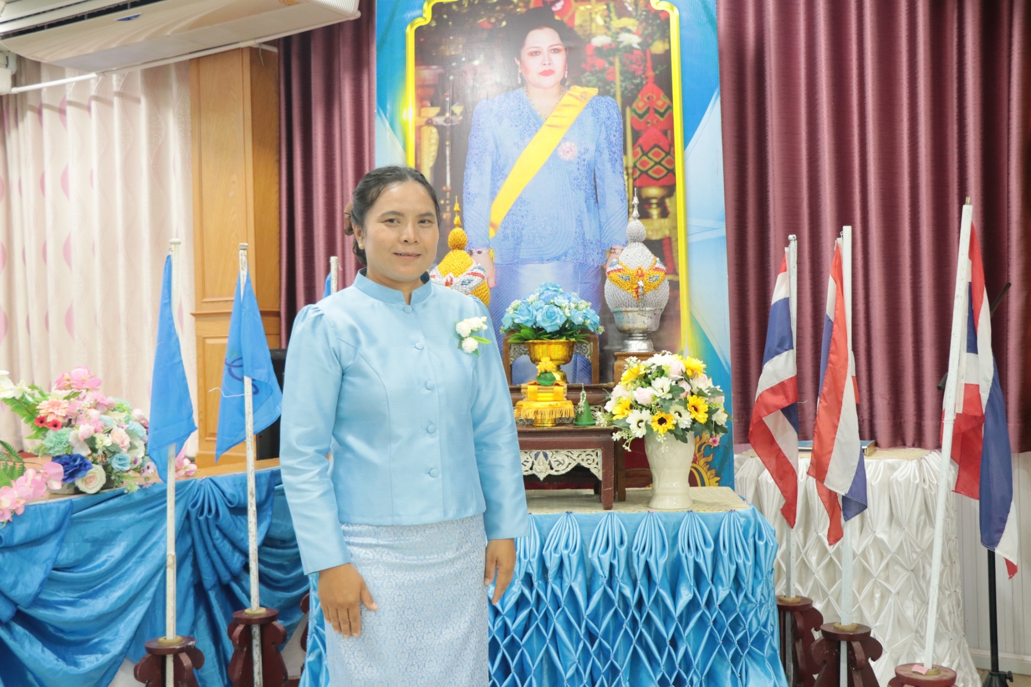 Profile picture for user YUWADEE28