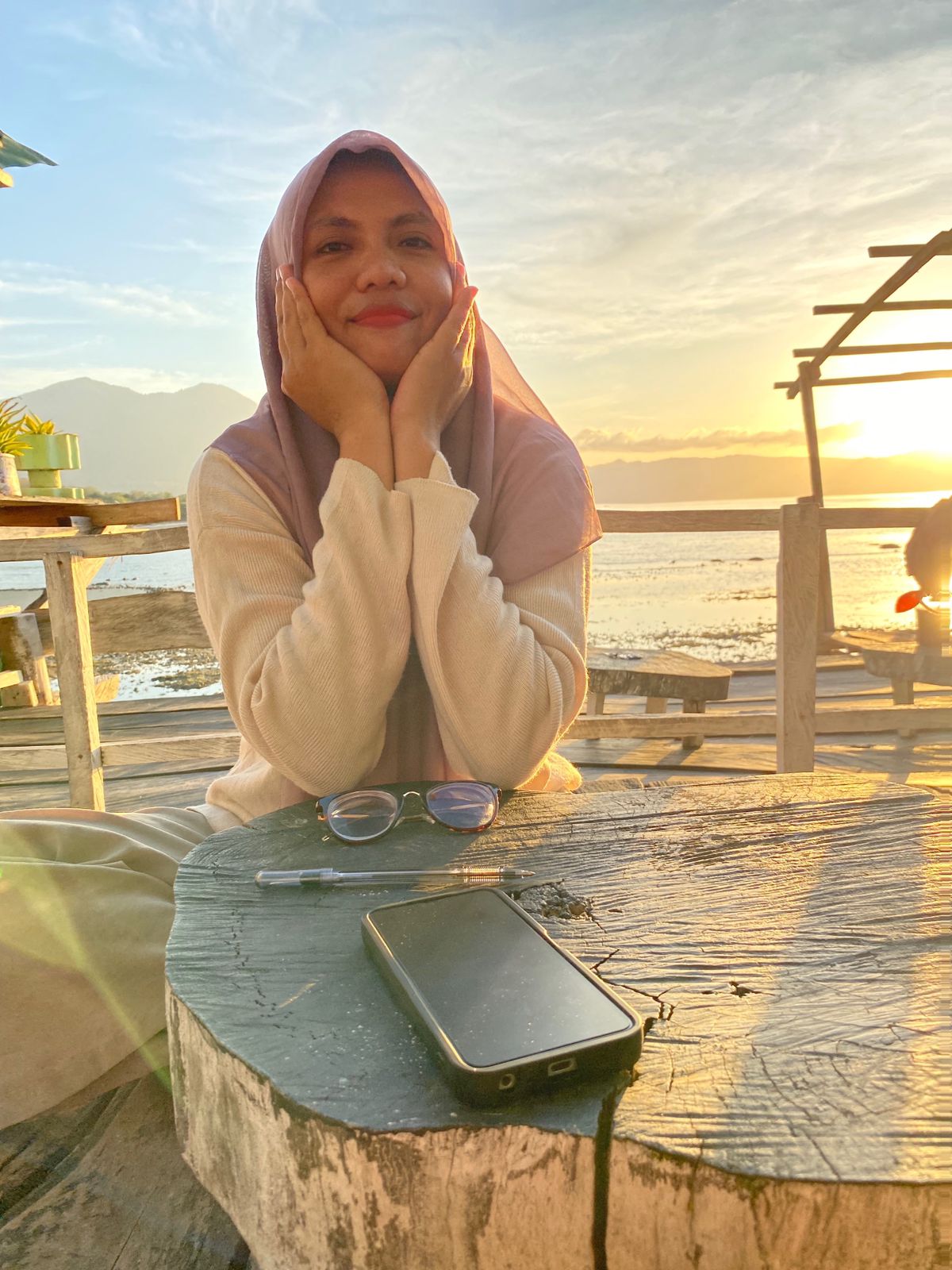 Profile picture for user indahrahmad1805